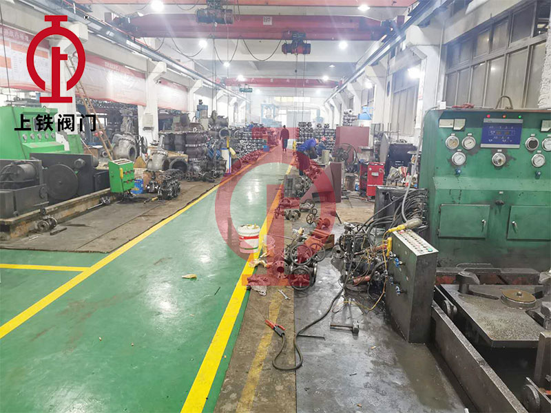 生產(chǎn)車(chē)間